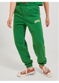 JJXX Spodnie dresowe 12244364 Zielony Relaxed Fit ze sklepu MODIVO w kategorii Spodnie damskie - zdjęcie 168535254