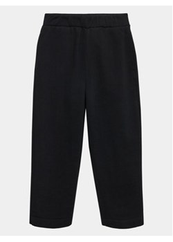 United Colors Of Benetton Spodnie dresowe 3J68CF03Z Czarny Straight Fit ze sklepu MODIVO w kategorii Spodnie chłopięce - zdjęcie 168536051
