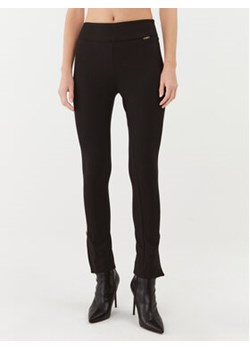 Liu Jo Spodnie materiałowe MF3100 J9189 Czarny Slim Fit ze sklepu MODIVO w kategorii Spodnie damskie - zdjęcie 168538384