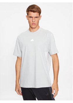 adidas T-Shirt Future Icons 3-Stripes IN1616 Szary Loose Fit ze sklepu MODIVO w kategorii T-shirty męskie - zdjęcie 168541183