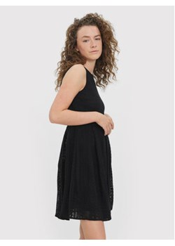 Vero Moda Sukienka letnia Honey 10272504 Czarny Regular Fit ze sklepu MODIVO w kategorii Sukienki - zdjęcie 168543122