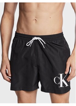 Calvin Klein Swimwear Szorty kąpielowe KM0KM00849 Czarny Regular Fit ze sklepu MODIVO w kategorii Kąpielówki - zdjęcie 168544052