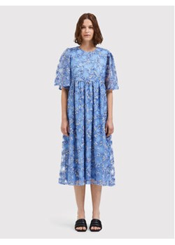 Selected Femme Sukienka koktajlowa Justine 16085467 Niebieski Loose Fit ze sklepu MODIVO w kategorii Sukienki - zdjęcie 168548180