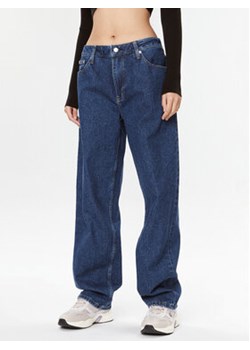 Calvin Klein Jeans Jeansy 90's J20J221801 Niebieski Straight Fit ze sklepu MODIVO w kategorii Jeansy damskie - zdjęcie 168549394