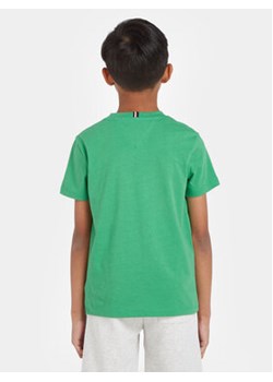 Tommy Hilfiger T-Shirt Arched KB0KB08333 D Zielony Regular Fit ze sklepu MODIVO w kategorii T-shirty chłopięce - zdjęcie 168549791