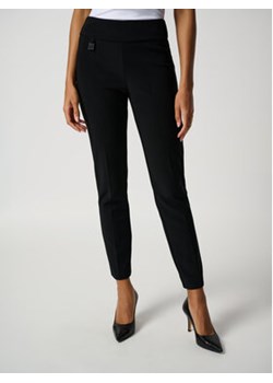 Joseph Ribkoff Spodnie materiałowe 144092NOS Czarny Slim Fit ze sklepu MODIVO w kategorii Spodnie damskie - zdjęcie 168550292