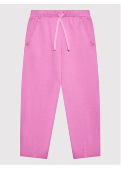 United Colors Of Benetton Spodnie dresowe 3J68CF01E Różowy Regular Fit ze sklepu MODIVO w kategorii Spodnie dziewczęce - zdjęcie 168552643