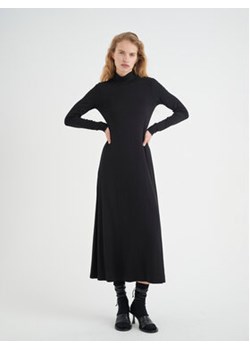 InWear Sukienka codzienna Musa 30107842 Czarny Regular Fit ze sklepu MODIVO w kategorii Sukienki - zdjęcie 168553021