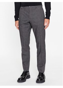 Boss Spodnie materiałowe 50502469 Szary Slim Fit ze sklepu MODIVO w kategorii Spodnie męskie - zdjęcie 168553414