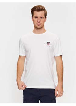 Gant T-Shirt Reg Archive Shield Emb Ss 2067004 Biały Regular Fit ze sklepu MODIVO w kategorii T-shirty męskie - zdjęcie 168553901