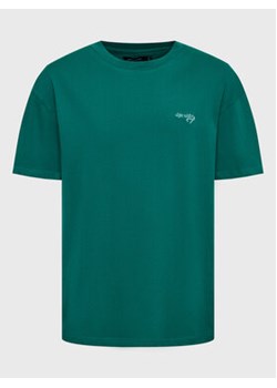 Night Addict T-Shirt MTS-NA149NEEDLE Zielony Relaxed Fit ze sklepu MODIVO w kategorii T-shirty męskie - zdjęcie 168556690