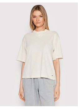 Reebok T-Shirt Classics Natural Dye HH9704 Beżowy Relaxed Fit ze sklepu MODIVO w kategorii Bluzki damskie - zdjęcie 168557114