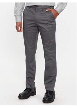 Calvin Klein Chinosy K10K110963 Szary Slim Fit ze sklepu MODIVO w kategorii Spodnie męskie - zdjęcie 168560580