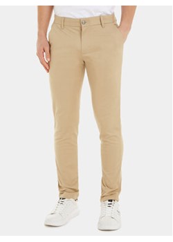 Calvin Klein Jeans Chinosy J30J317669 Beżowy Slim Fit ze sklepu MODIVO w kategorii Spodnie męskie - zdjęcie 168562294