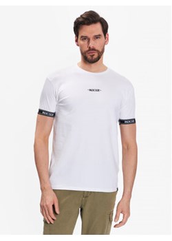 INDICODE T-Shirt Zayn 40-880 Biały Regular Fit ze sklepu MODIVO w kategorii T-shirty męskie - zdjęcie 168566184