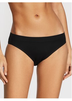 Calvin Klein Underwear Figi klasyczne 000QF6882E Czarny ze sklepu MODIVO w kategorii Majtki damskie - zdjęcie 168567090