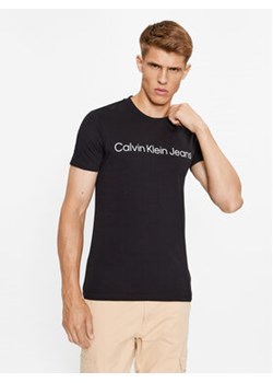 Calvin Klein Jeans T-Shirt J30J322552 Czarny Slim Fit ze sklepu MODIVO w kategorii T-shirty męskie - zdjęcie 168567543
