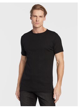 Petrol Industries T-Shirt BF KM R-NECK BOX Czarny Regular Fit ze sklepu MODIVO w kategorii T-shirty męskie - zdjęcie 168568230