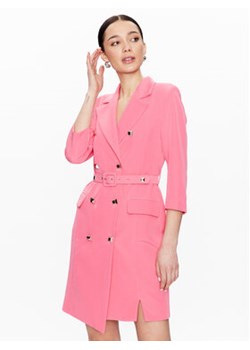 Maryley Sukienka koktajlowa 23EB372/M14 Różowy Regular Fit ze sklepu MODIVO w kategorii Sukienki - zdjęcie 168568434