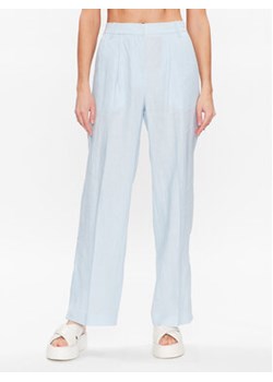Remain Spodnie materiałowe Linen 500160190 Niebieski Regular Fit ze sklepu MODIVO w kategorii Spodnie damskie - zdjęcie 168569292