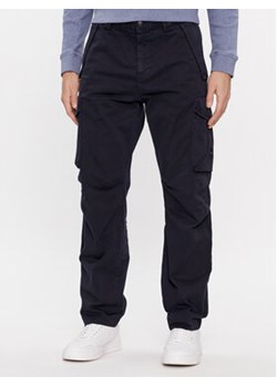 Boss Spodnie materiałowe Sista-Cargo-1 50509100 Granatowy Regular Fit ze sklepu MODIVO w kategorii Spodnie męskie - zdjęcie 168572074