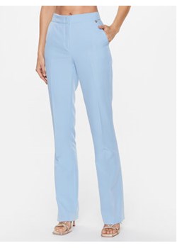 Liu Jo Spodnie materiałowe CA3042 T2200 Niebieski Slim Fit ze sklepu MODIVO w kategorii Spodnie damskie - zdjęcie 168576712