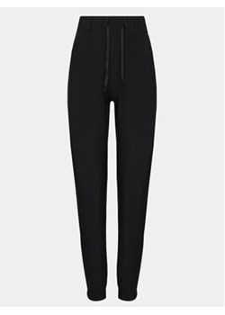 Athlecia Spodnie dresowe Austberg W Training Pants E181382 Czarny Regular Fit ze sklepu MODIVO w kategorii Spodnie męskie - zdjęcie 168577014