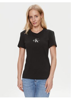 Calvin Klein Jeans T-Shirt Monologo J20J222564 Czarny Slim Fit ze sklepu MODIVO w kategorii Bluzki damskie - zdjęcie 168579043