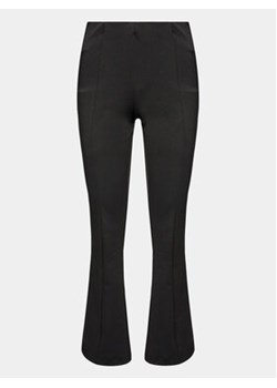Gina Tricot Spodnie materiałowe 20291 Czarny Regular Fit ze sklepu MODIVO w kategorii Spodnie damskie - zdjęcie 168580472