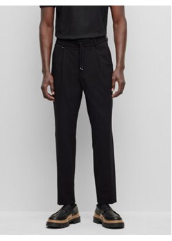 Boss Spodnie materiałowe 50498126 Czarny Relaxed Fit ze sklepu MODIVO w kategorii Spodnie męskie - zdjęcie 168583410