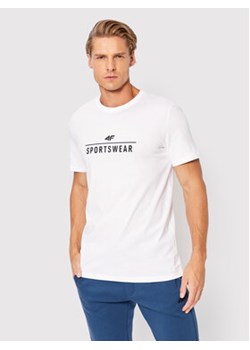 4F T-Shirt H4Z22-TSM354 Biały Regular Fit ze sklepu MODIVO w kategorii T-shirty męskie - zdjęcie 168583683