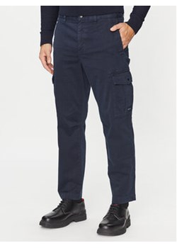 Boss Spodnie materiałowe Sisla-5-Cargo 50501614 Granatowy Regular Fit ze sklepu MODIVO w kategorii Spodnie męskie - zdjęcie 168584310