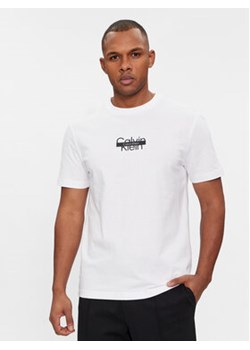 Calvin Klein T-Shirt Logo K10K112395 Biały Regular Fit ze sklepu MODIVO w kategorii T-shirty męskie - zdjęcie 168585774
