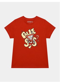 Guess T-Shirt N3BI00 I3Z14 Czerwony Regular Fit ze sklepu MODIVO w kategorii T-shirty chłopięce - zdjęcie 168588100