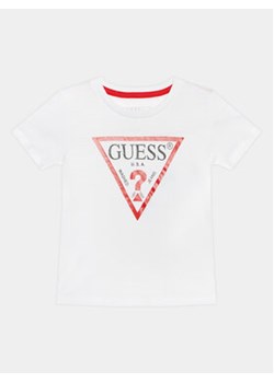 Guess T-Shirt N73I55 K8HM0 Biały Regular Fit ze sklepu MODIVO w kategorii T-shirty chłopięce - zdjęcie 168588884
