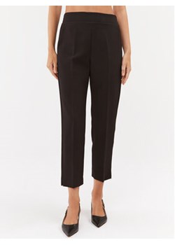 Maryley Spodnie materiałowe 23IB616/41BK Czarny Regular Fit ze sklepu MODIVO w kategorii Spodnie damskie - zdjęcie 168593763