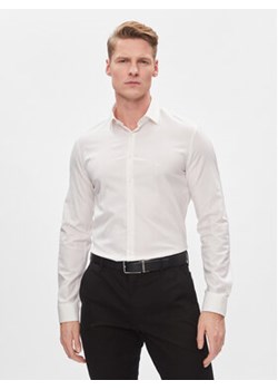 Calvin Klein Koszula K10K112305 Biały Slim Fit ze sklepu MODIVO w kategorii Koszule męskie - zdjęcie 168594444