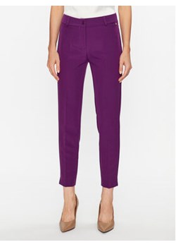 Maryley Spodnie materiałowe 23IB52Z/41RA Fioletowy Regular Fit ze sklepu MODIVO w kategorii Spodnie damskie - zdjęcie 168596210