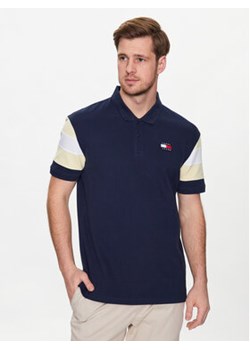 Tommy Jeans Polo Fabric Mix DM0DM16221 Granatowy Relaxed Fit ze sklepu MODIVO w kategorii T-shirty męskie - zdjęcie 168599282