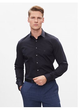 Calvin Klein Koszula K10K112744 Granatowy Slim Fit ze sklepu MODIVO w kategorii Koszule męskie - zdjęcie 168599773
