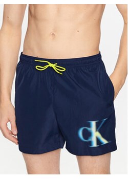Calvin Klein Swimwear Szorty kąpielowe KM0KM00800 Granatowy Regular Fit ze sklepu MODIVO w kategorii Kąpielówki - zdjęcie 168600723