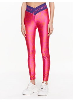 Versace Jeans Couture Legginsy 74HAC113 Różowy Slim Fit ze sklepu MODIVO w kategorii Spodnie damskie - zdjęcie 168601320