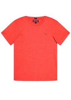Tommy Hilfiger T-Shirt KB0KB04140 S Czerwony Regular Fit ze sklepu MODIVO w kategorii T-shirty chłopięce - zdjęcie 168604283