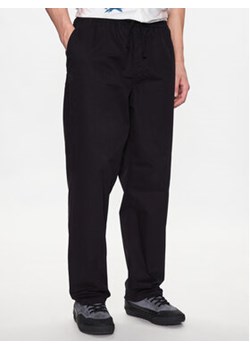 Vans Spodnie materiałowe Range VN00000D Czarny Baggy Fit ze sklepu MODIVO w kategorii Spodnie męskie - zdjęcie 168605623
