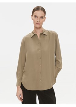 Calvin Klein Koszula K20K205682 Brązowy Relaxed Fit ze sklepu MODIVO w kategorii Koszule damskie - zdjęcie 168608844