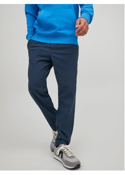 Jack&Jones Spodnie materiałowe Stace 12229699 Granatowy Relaxed Fit ze sklepu MODIVO w kategorii Spodnie męskie - zdjęcie 168613594