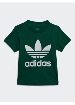 adidas T-Shirt Trefoil IC6114 Zielony Regular Fit ze sklepu MODIVO w kategorii T-shirty chłopięce - zdjęcie 168614262