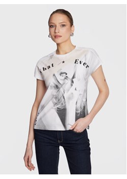 Guess T-Shirt Carmen W3RI30 I3Z11 Biały Slim Fit ze sklepu MODIVO w kategorii Bluzki damskie - zdjęcie 168616904