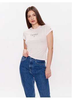 Tommy Jeans T-Shirt Essential Logo DW0DW15749 Różowy Regular Fit ze sklepu MODIVO w kategorii Bluzki damskie - zdjęcie 168618012