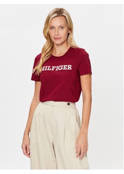 Tommy Hilfiger T-Shirt Monotype WW0WW40057 Czerwony Regular Fit ze sklepu MODIVO w kategorii Bluzki damskie - zdjęcie 168619110